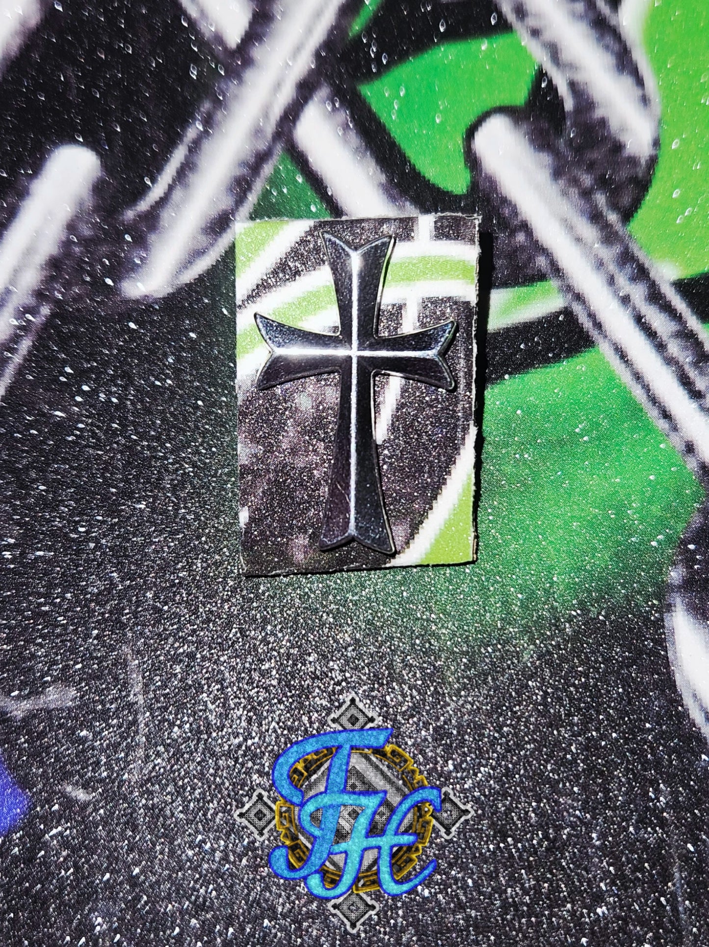 Pin de cruz