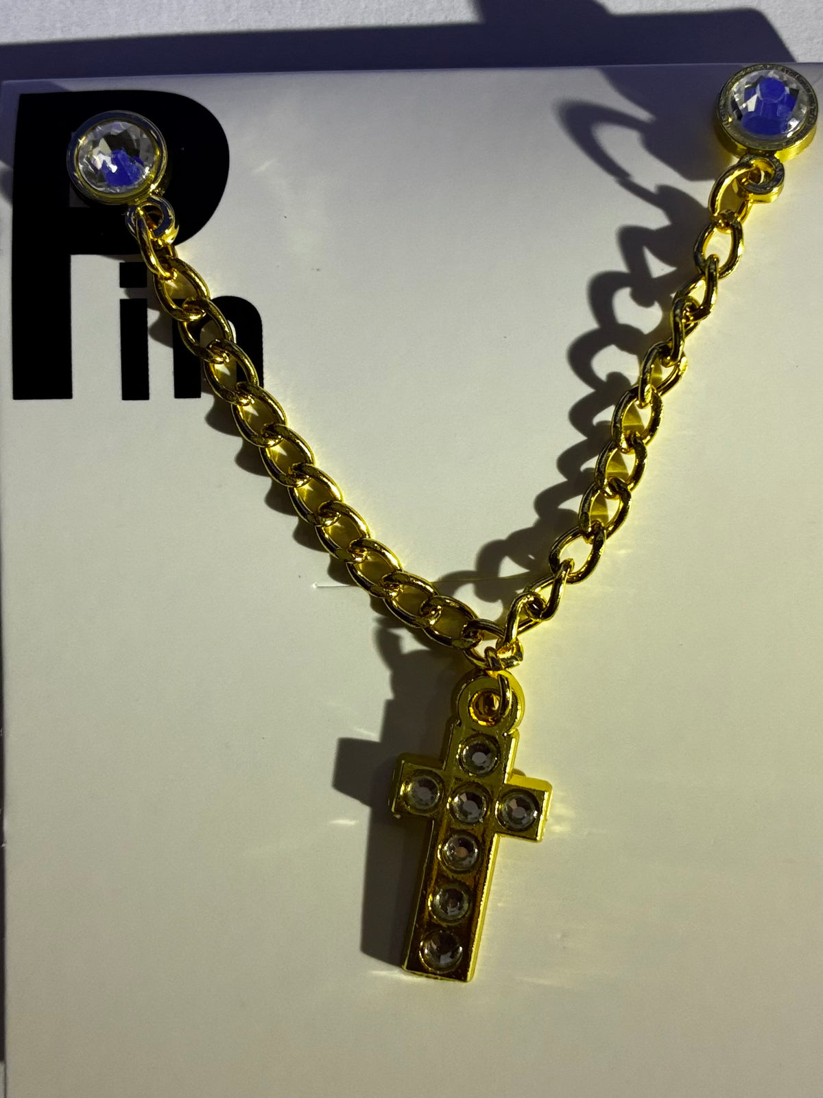 Cadena de Cruz Pin